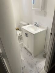 tile (8)